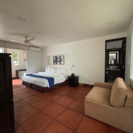 Hotel Boutique Villas De San Sebastian La Palmera Ngoại thất bức ảnh