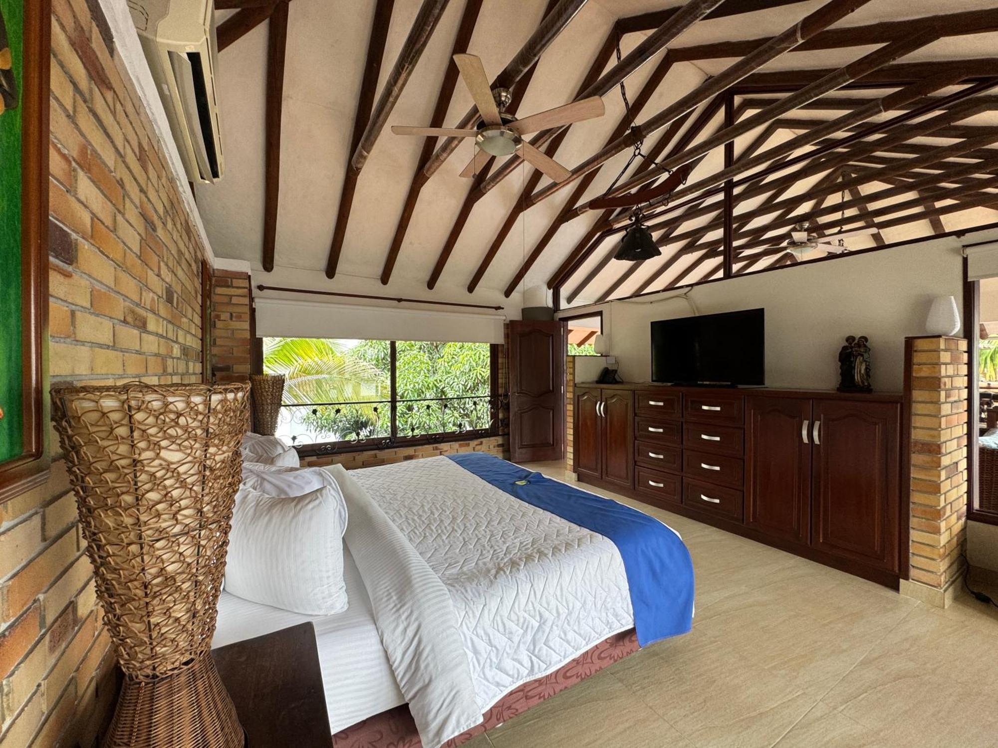 Hotel Boutique Villas De San Sebastian La Palmera Ngoại thất bức ảnh